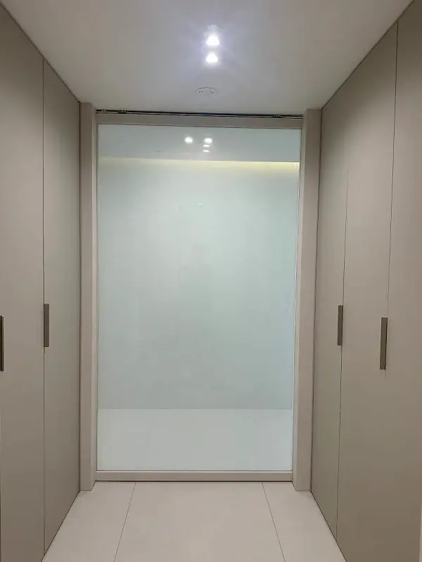 마산 양덕동 메트로시티 현관 천장매립 리니어 자동중문 설치